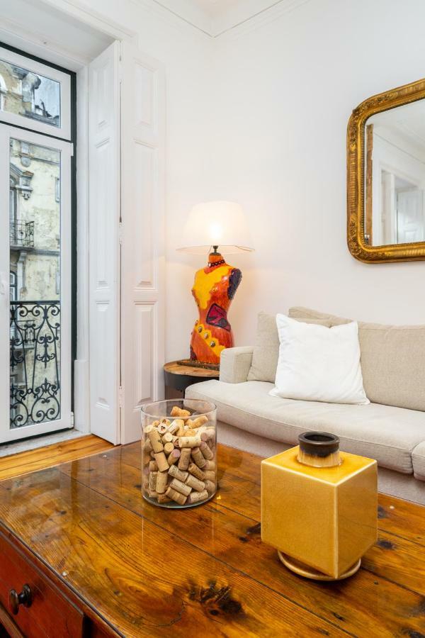 4 Bedroom Apartment On The City Center Lisboa Dış mekan fotoğraf